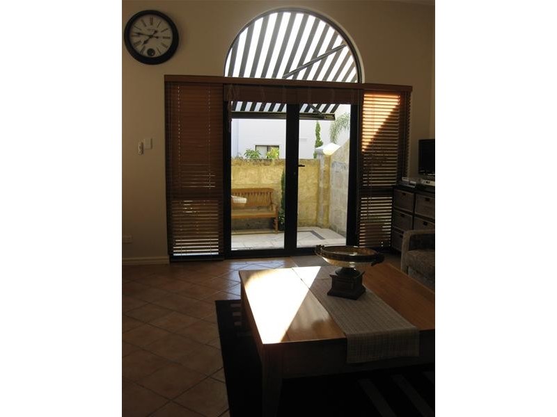 6a Wittenoom Street, East Perth WA 6004