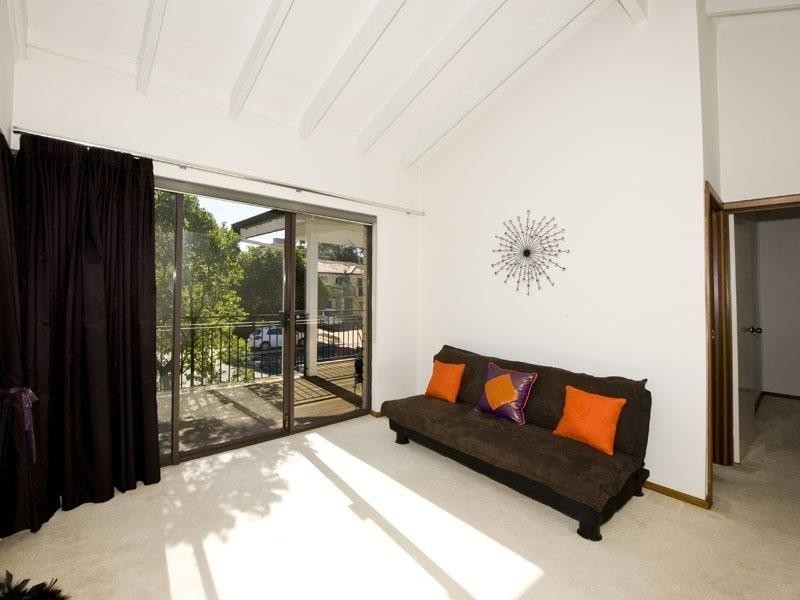 19 Deeley Street, Maylands WA 6051