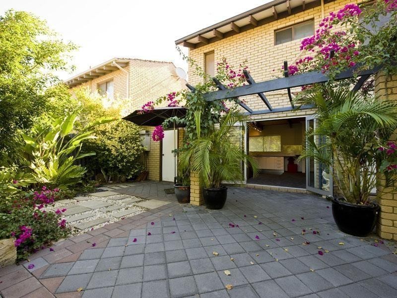 19 Deeley Street, Maylands WA 6051