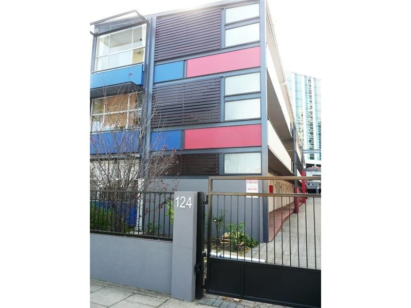27/122 Terrace Road, Perth WA 6000