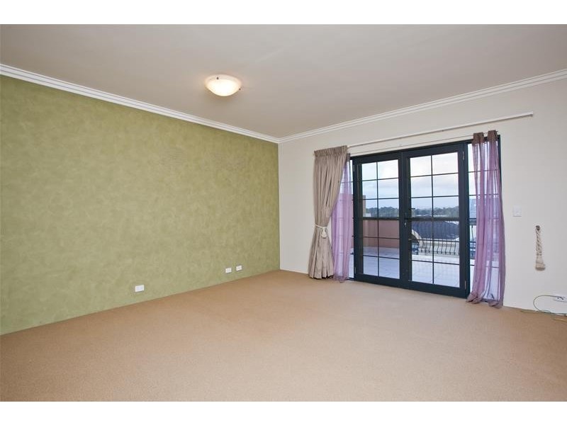 5 Vanguard Terrace, East Perth WA 6004