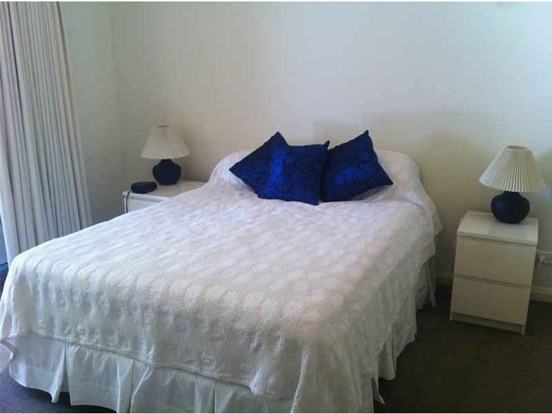 5/1 Henry Lawson Walk, East Perth WA 6004