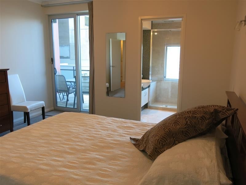 5/1 Henry Lawson Walk, East Perth WA 6004