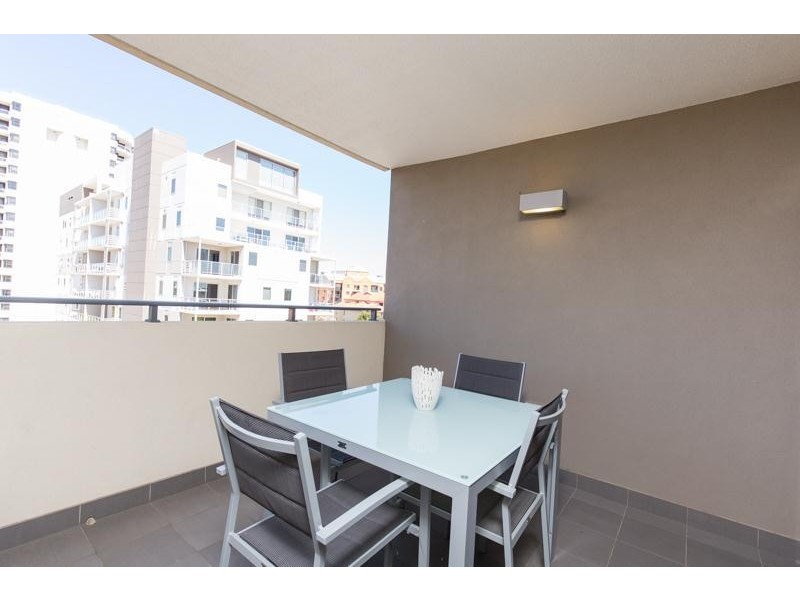 48/18 Wellington Street, East Perth WA 6004