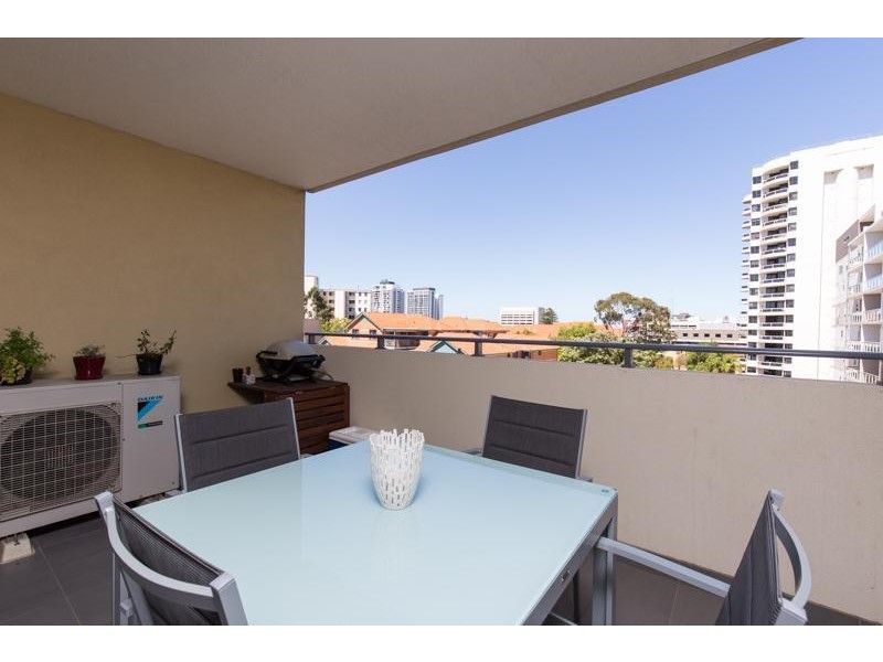 48/18 Wellington Street, East Perth WA 6004