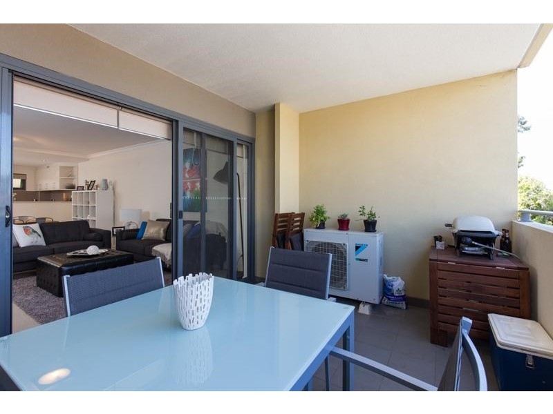 48/18 Wellington Street, East Perth WA 6004