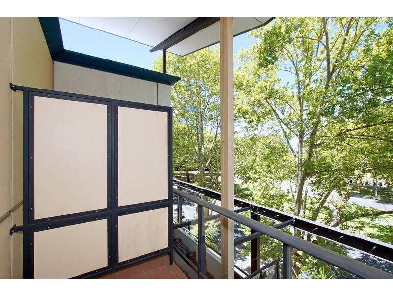 22 /116 Mounts Bay Road, Perth WA 6000