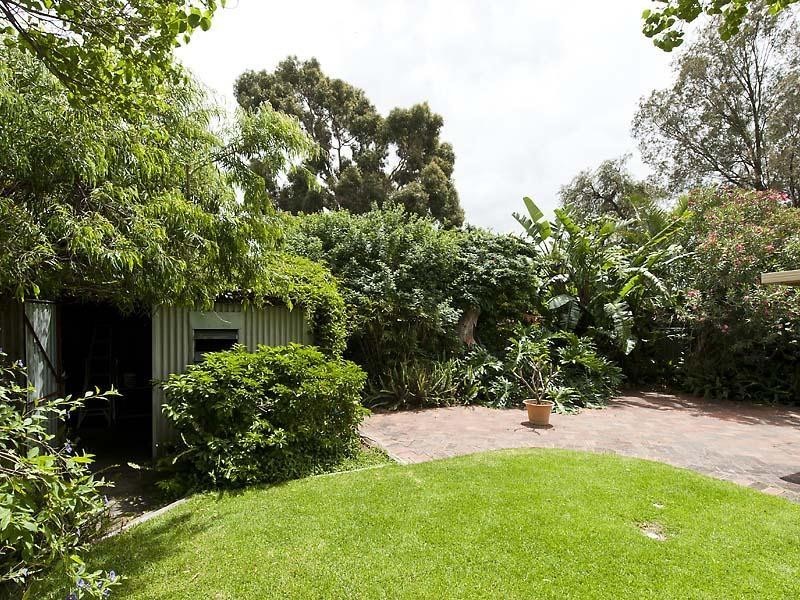 56 Bandalong Way, High Wycombe WA 6057