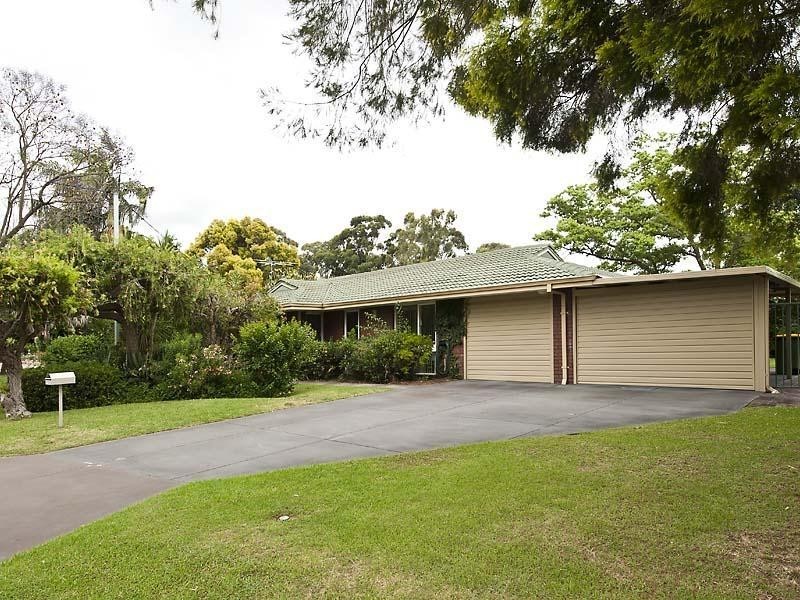 56 Bandalong Way, High Wycombe WA 6057