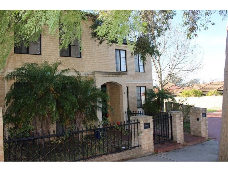 2/61 Nottinghill Street, Joondalup WA 6027