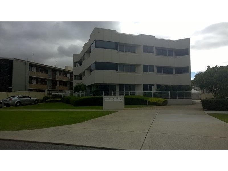 1/17 Melville Parade, South Perth WA 6151