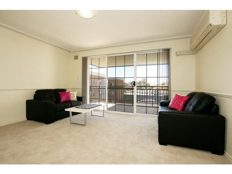 39/123 Wellington Street, East Perth WA 6004