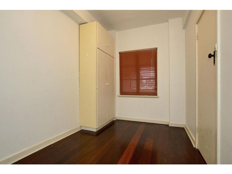 4/126 Terrace Road, Perth WA 6000