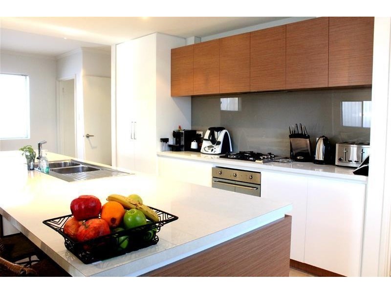 2 Fullston Way, Beaconsfield WA 6162