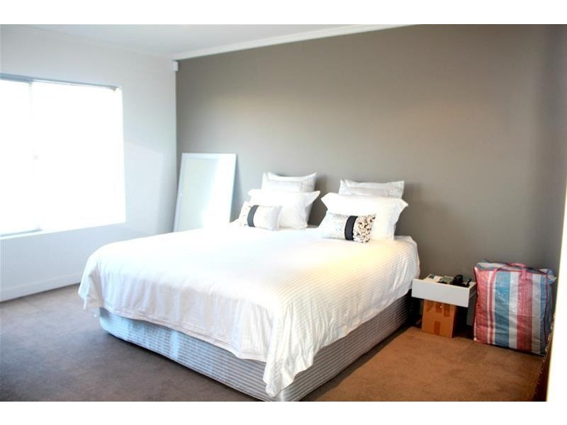 2 Fullston Way, Beaconsfield WA 6162