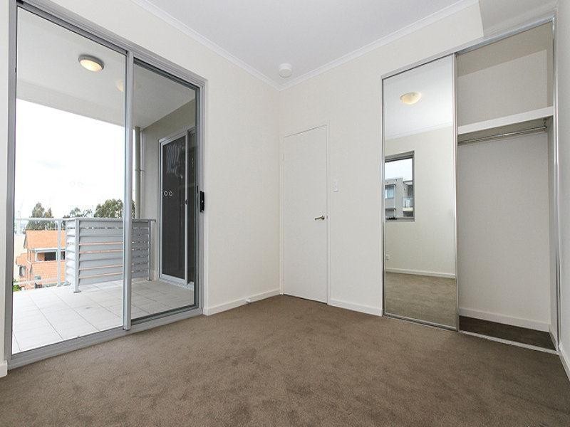 44/35 Wellington Street, East Perth WA 6004