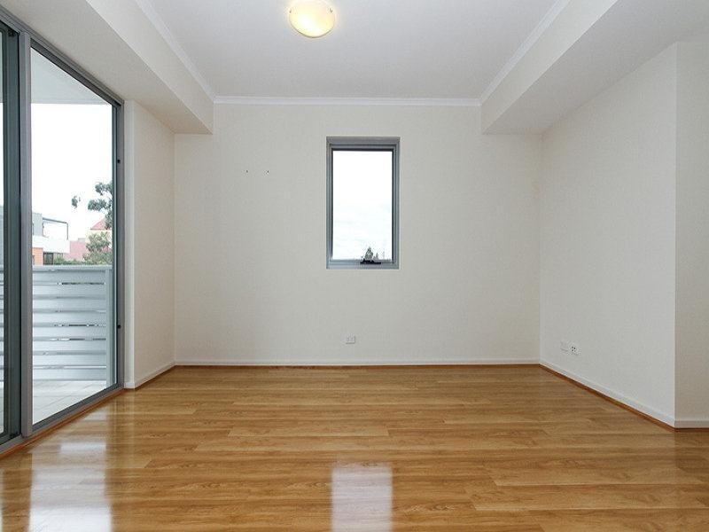 44/35 Wellington Street, East Perth WA 6004