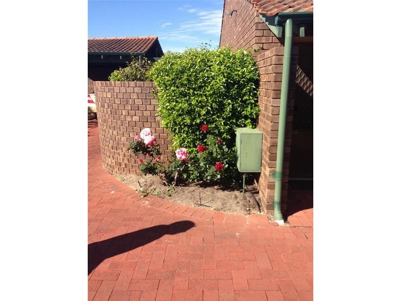 2/20 Strickland Street, South Perth WA 6151