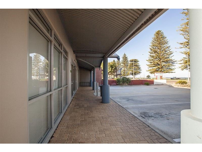 58 The Esplanade, Esperance WA 6450