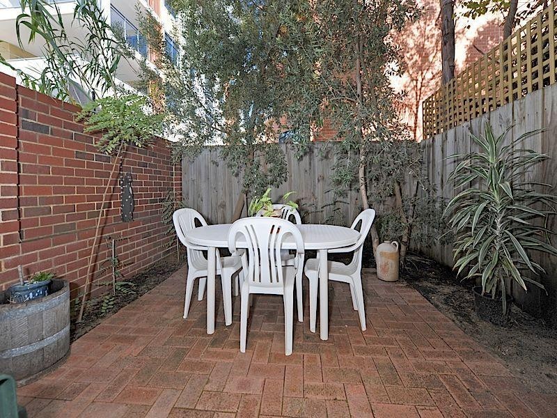 10/39 Bronte Street, East Perth WA 6004