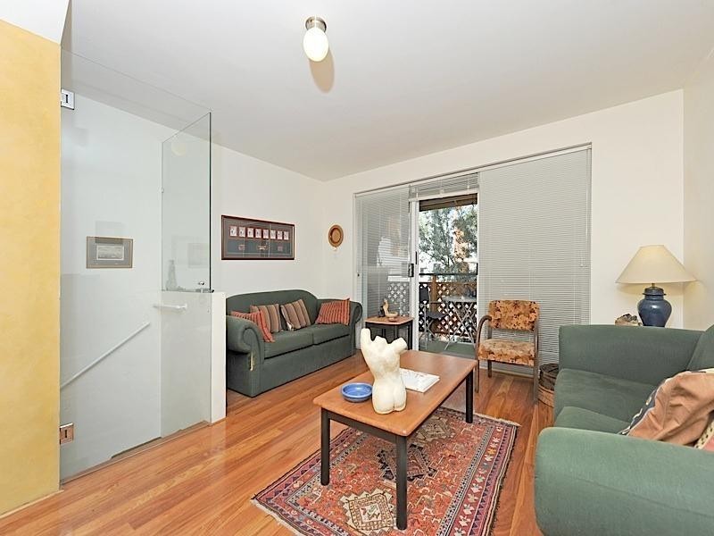 10/39 Bronte Street, East Perth WA 6004