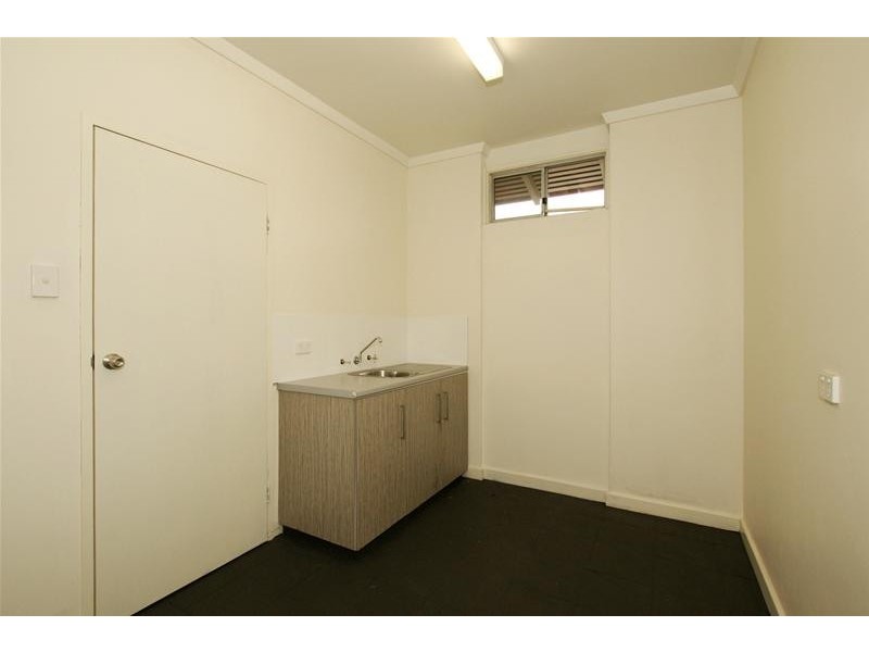 99 Fieldgate Square, Balga WA 6061