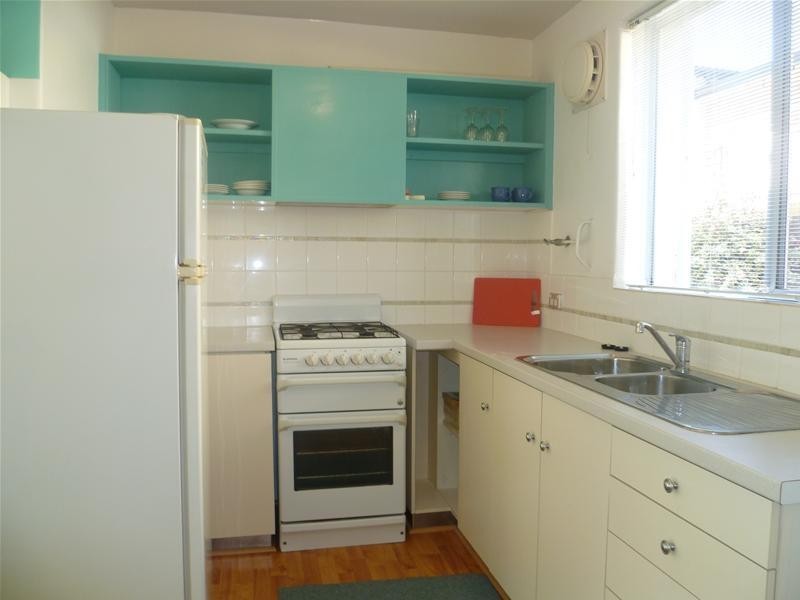 2/348A Mill Point Road, South Perth WA 6151