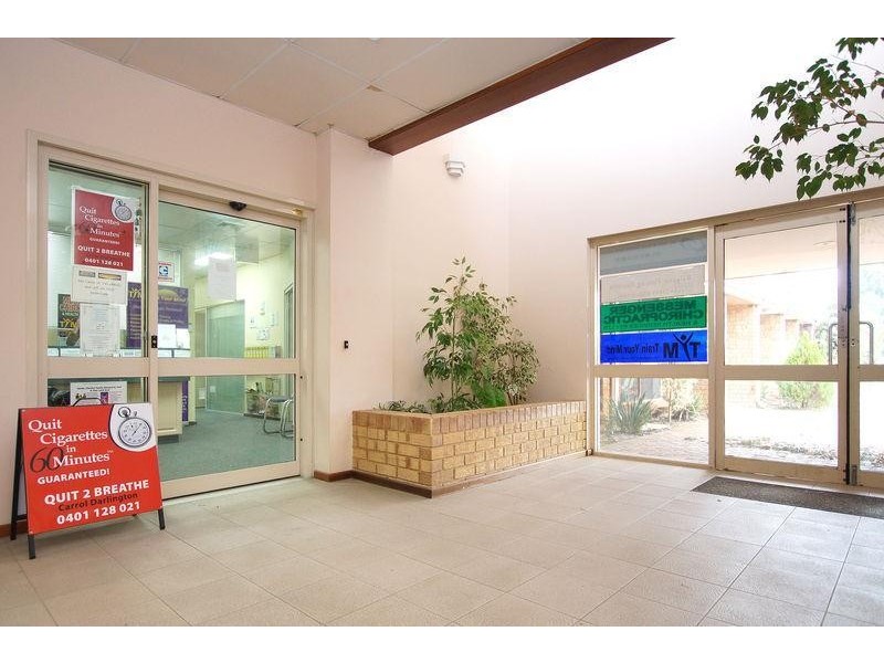 3 & 4 205 Burslem Drive, Maddington WA 6109