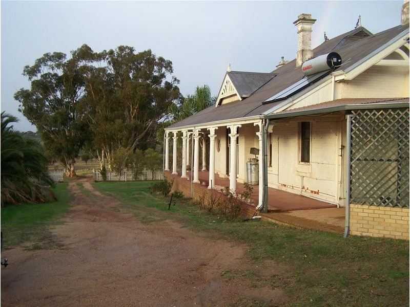 4952 Great Southern  Highway, York WA 6302