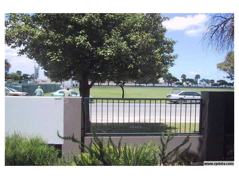 25/124 Terrace Road, Perth WA 6000