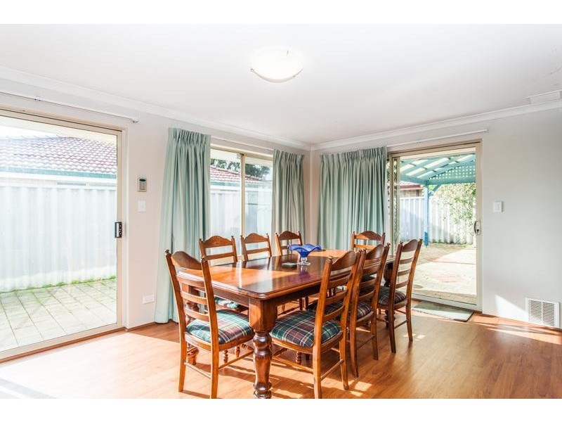 138 Hamelin Drive, Ballajura WA 6066