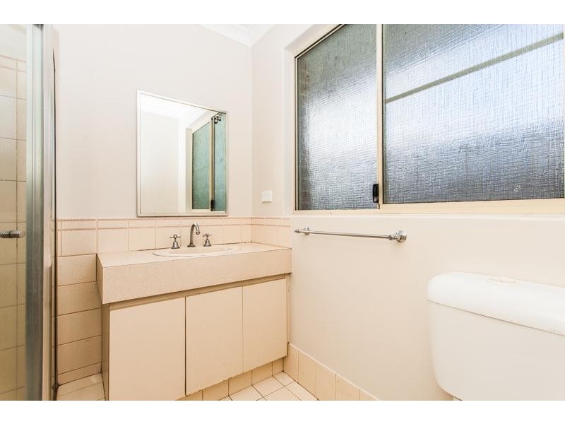 138 Hamelin Drive, Ballajura WA 6066