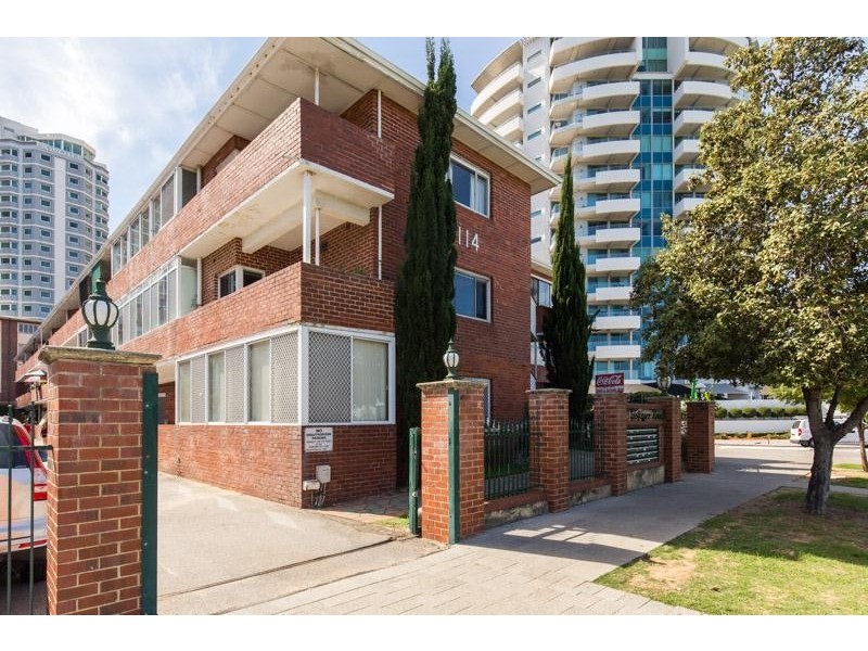 2/114 Terrace Road, Perth WA 6000