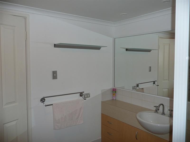 4.2/170 Adelaide Terrace, East Perth WA 6004