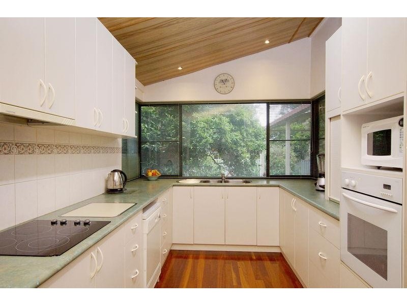 6 McCormack Street, Armadale WA 6112