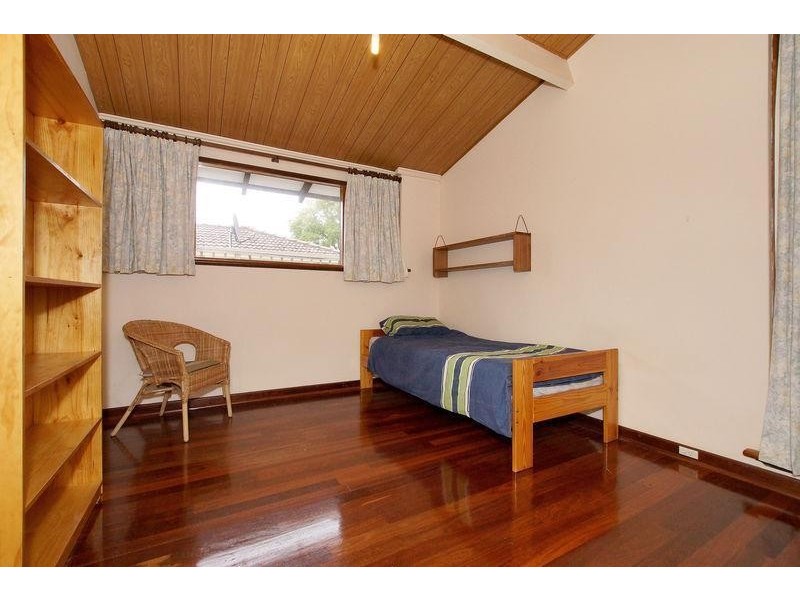 6 McCormack Street, Armadale WA 6112