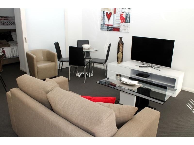 2/10 Linkage Avenue, Cockburn Central WA 6164