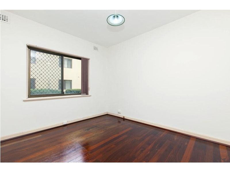 2/130 Terrace Road, Perth WA 6000