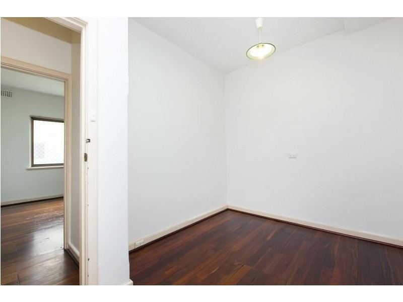 2/130 Terrace Road, Perth WA 6000
