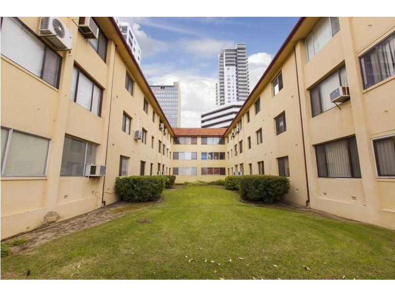 2/130 Terrace Road, Perth WA 6000