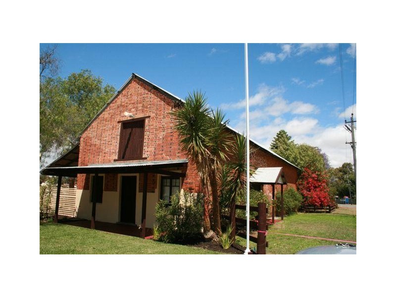 32 Gibbs Circuit, Ravenswood WA 6208