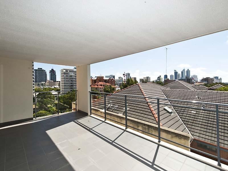 46/18 Wellington Street, East Perth WA 6004