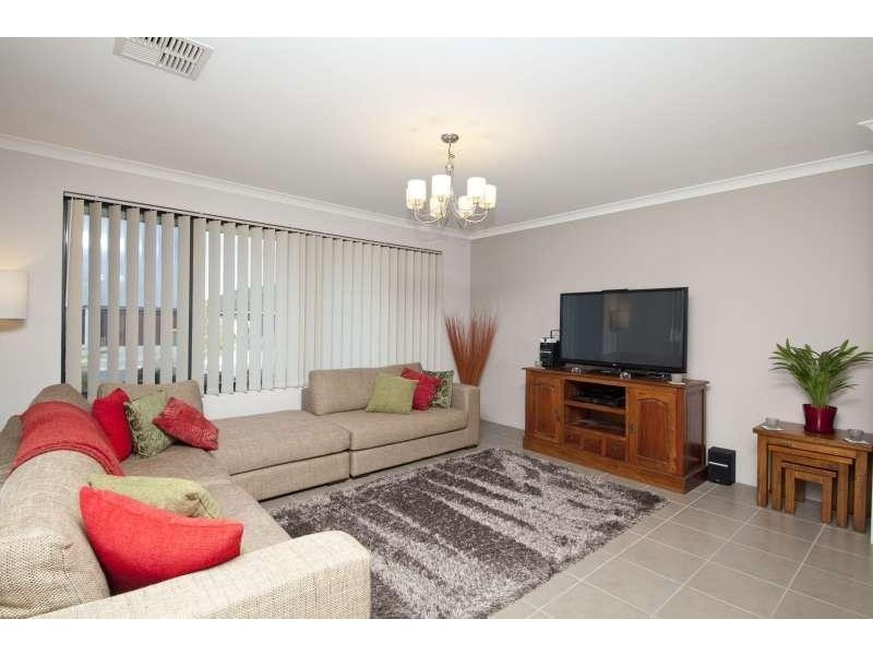 57 Lafayette Avenue, Harrisdale WA 6112