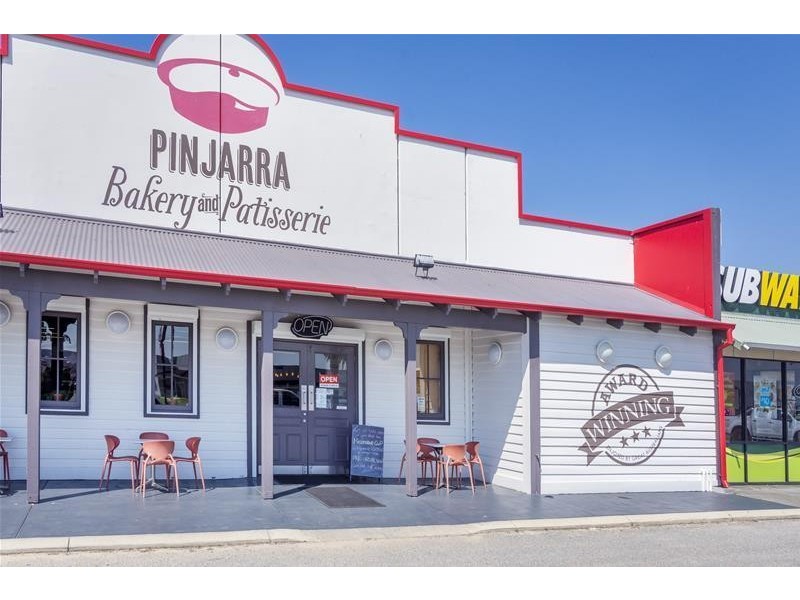 2 The Crescent, Maddington WA 6109