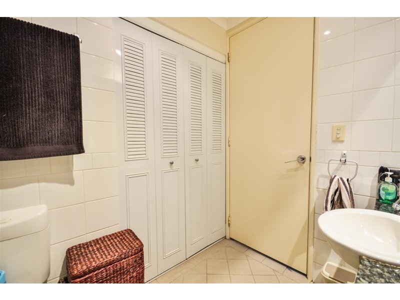 1/24 Saunders Street, East Perth WA 6004