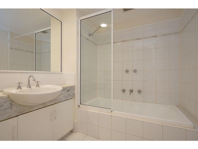 31/99 Wellington Street, East Perth WA 6004