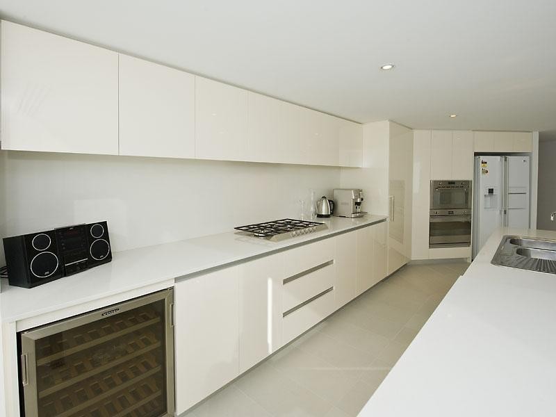 1305/96 Bow River Crescent, Burswood WA 6100