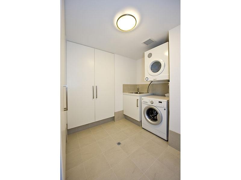 1305/96 Bow River Crescent, Burswood WA 6100