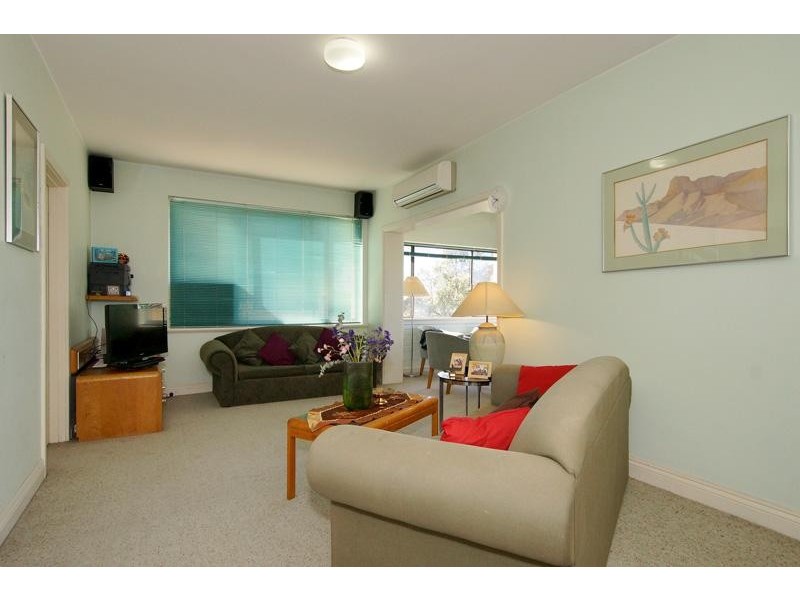 9/130 Terrace Road, Perth WA 6000