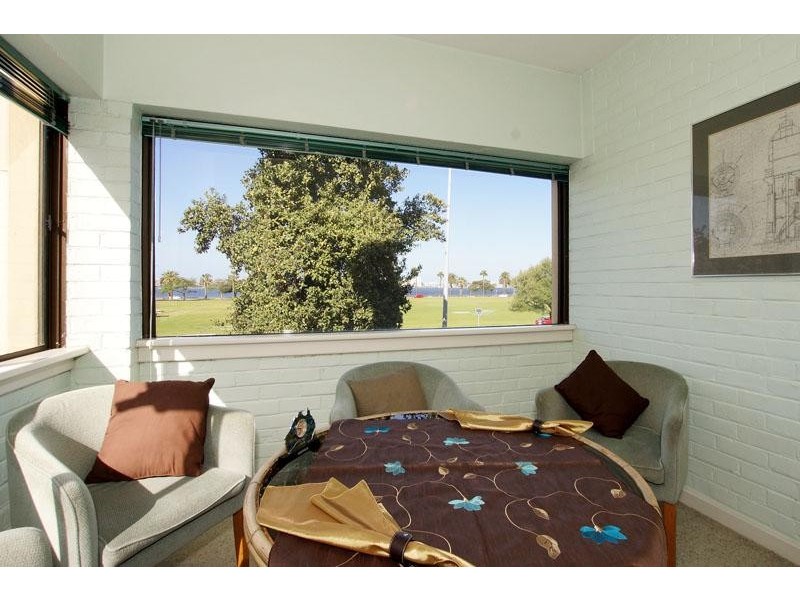 9/130 Terrace Road, Perth WA 6000